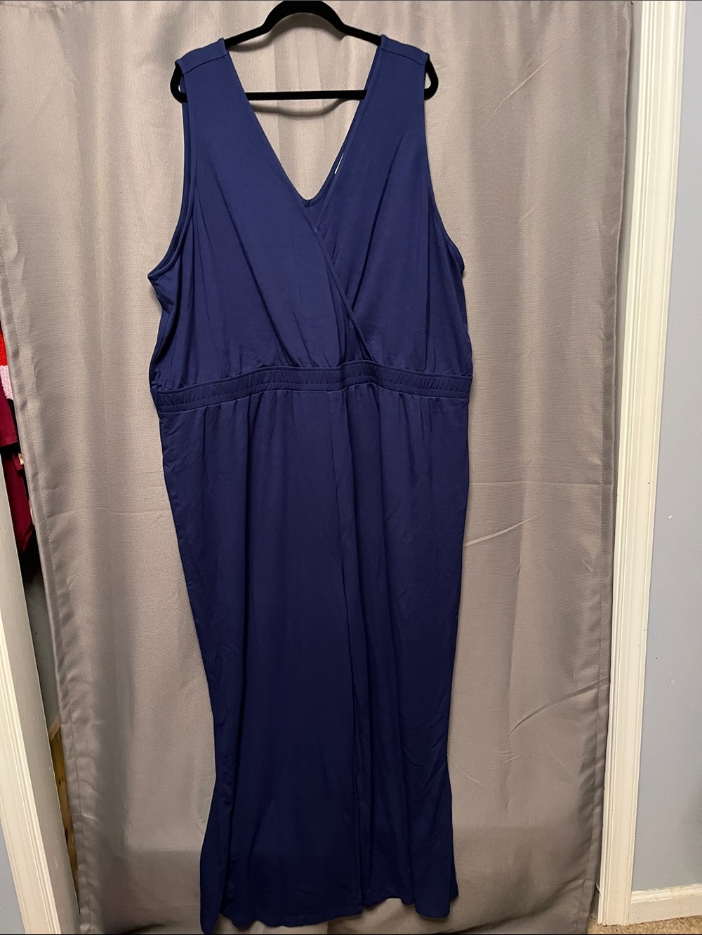 Sleeveless V-Neck Maxi Dress in Navy Blue